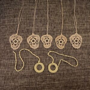 New Lot of 7 Handcrafted Crochet Lace window shade pulls ecru color